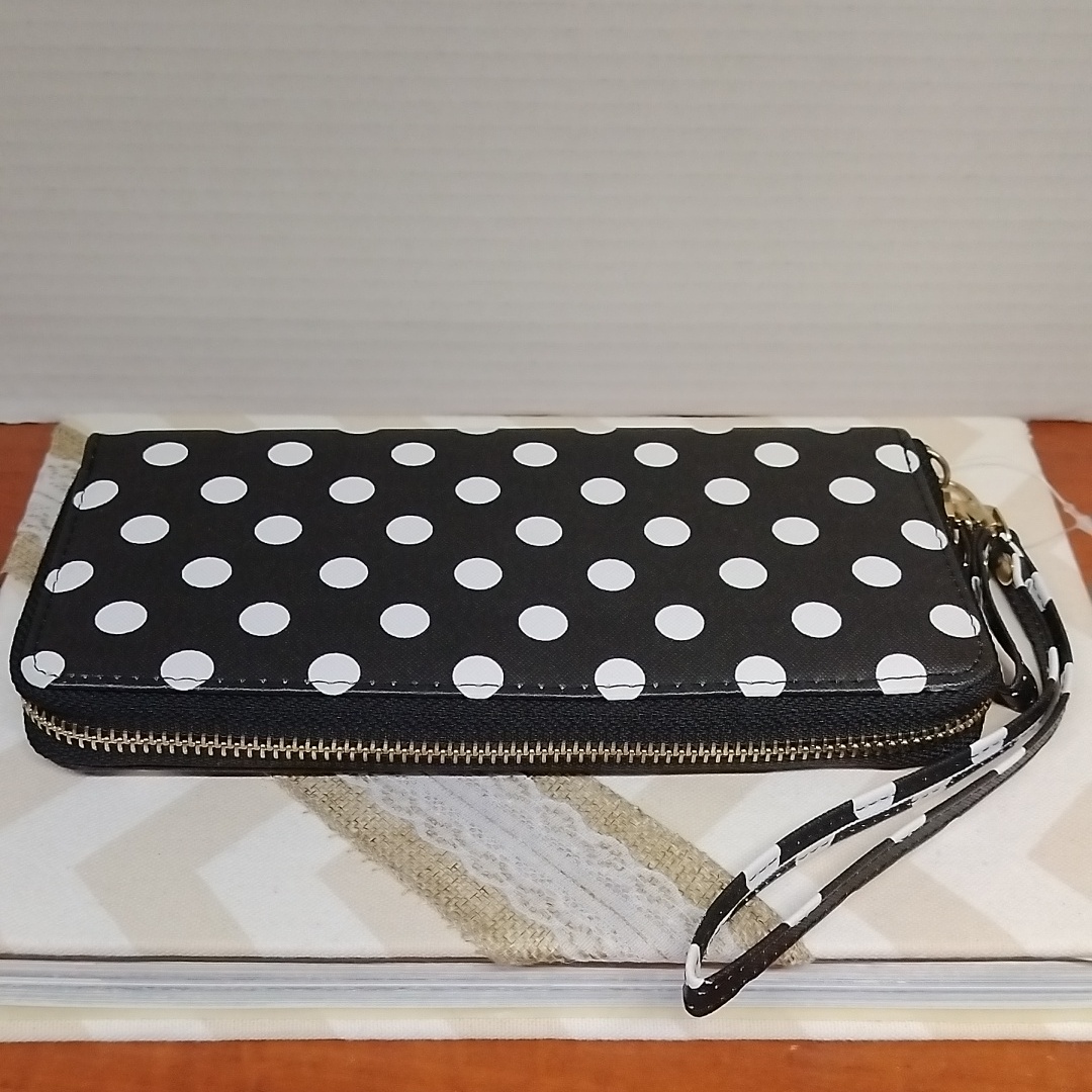 New Without Tags Polka Dot Wristlet Wallet